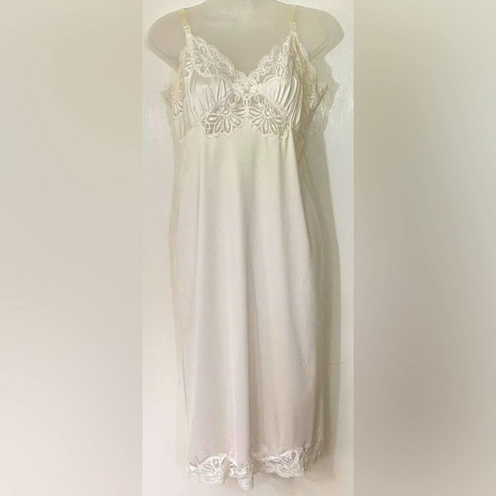 Vintage Shadowline Nightgown Slip White Nylon Size 34